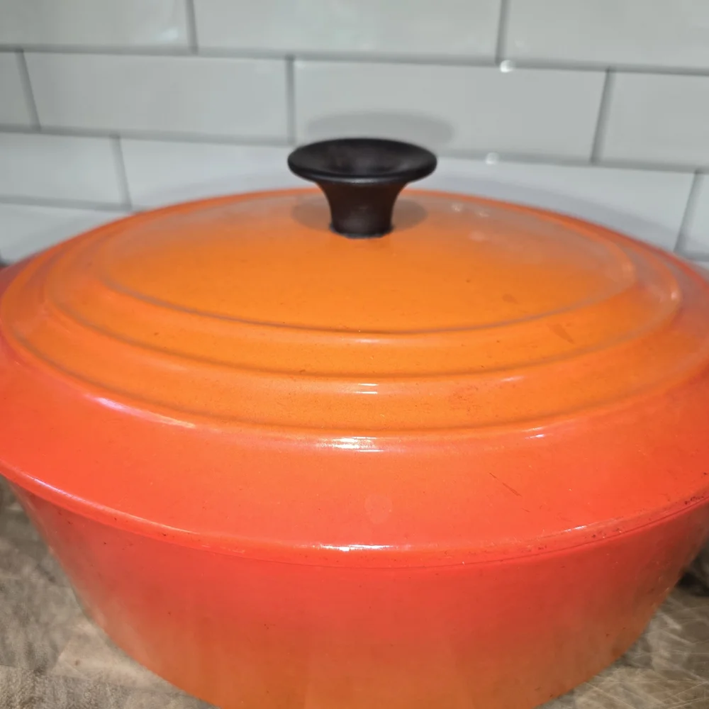 Le Creuset 29cm Flame Oval Dutch Oven - Picture 3 of 12